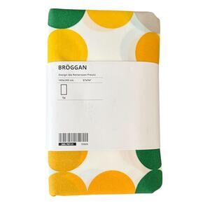 IKEA BROGGAN Dot Pattern Wipeable Tablecloth 57" x 94"